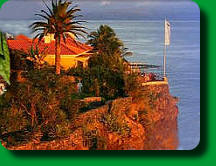 Madeira: Inn & Art Gallery